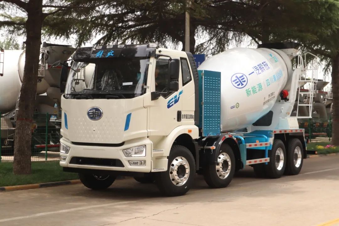 高考加油！中集車輛攪拌車業(yè)務(wù)集團(tuán)“靜音行動”為夢想護(hù)航！