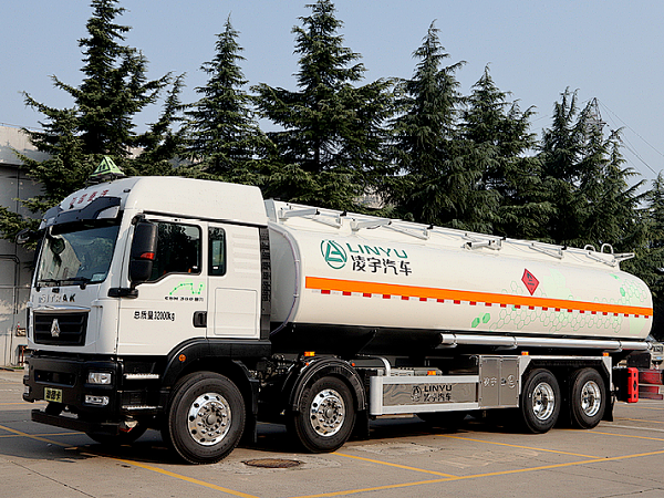 【2022“超虎想象”】凌宇全新液罐車，強(qiáng)勢來襲！
